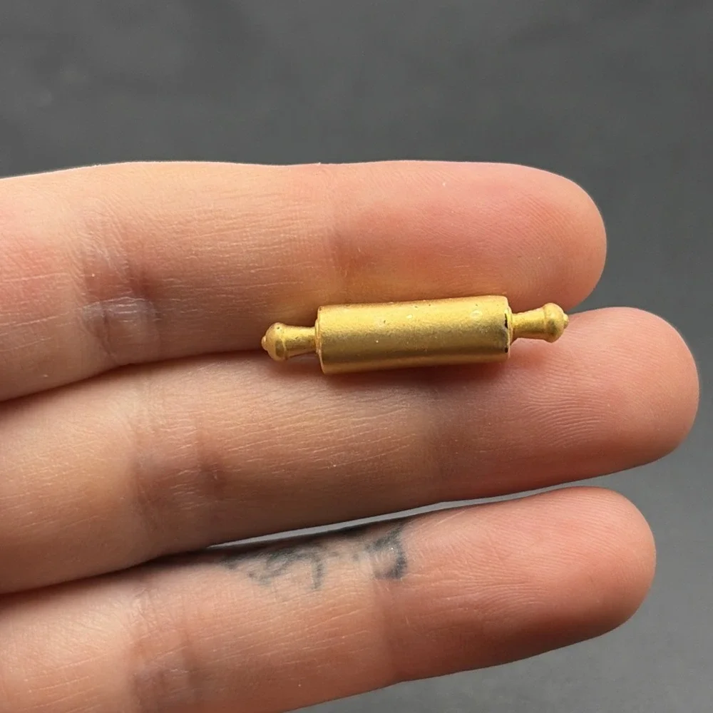 Rolling‎ Pin Gold Tone Lapel Hat Pin